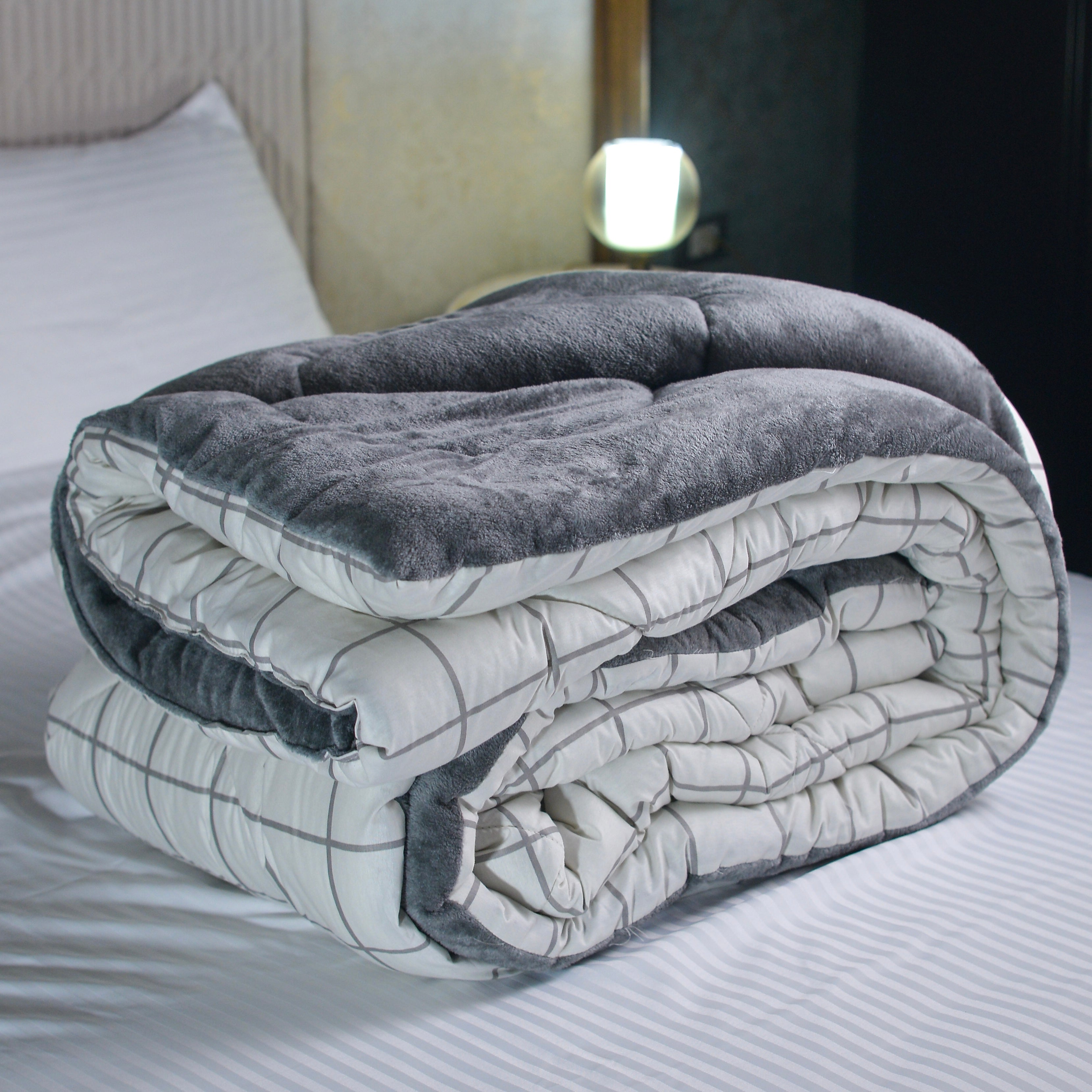 Urban Grid Double Face Duvet