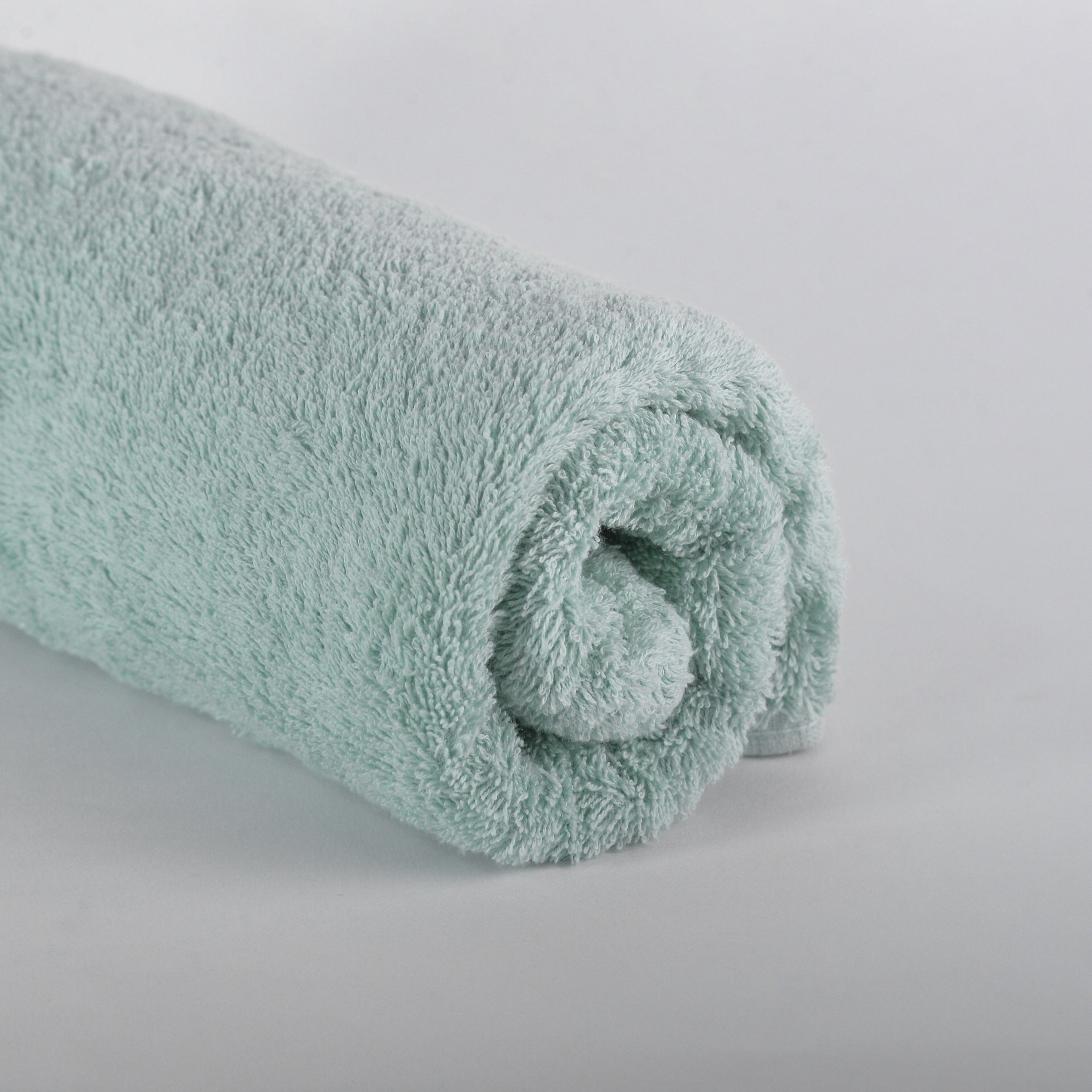 Grid Bathroom Towels 600GSM