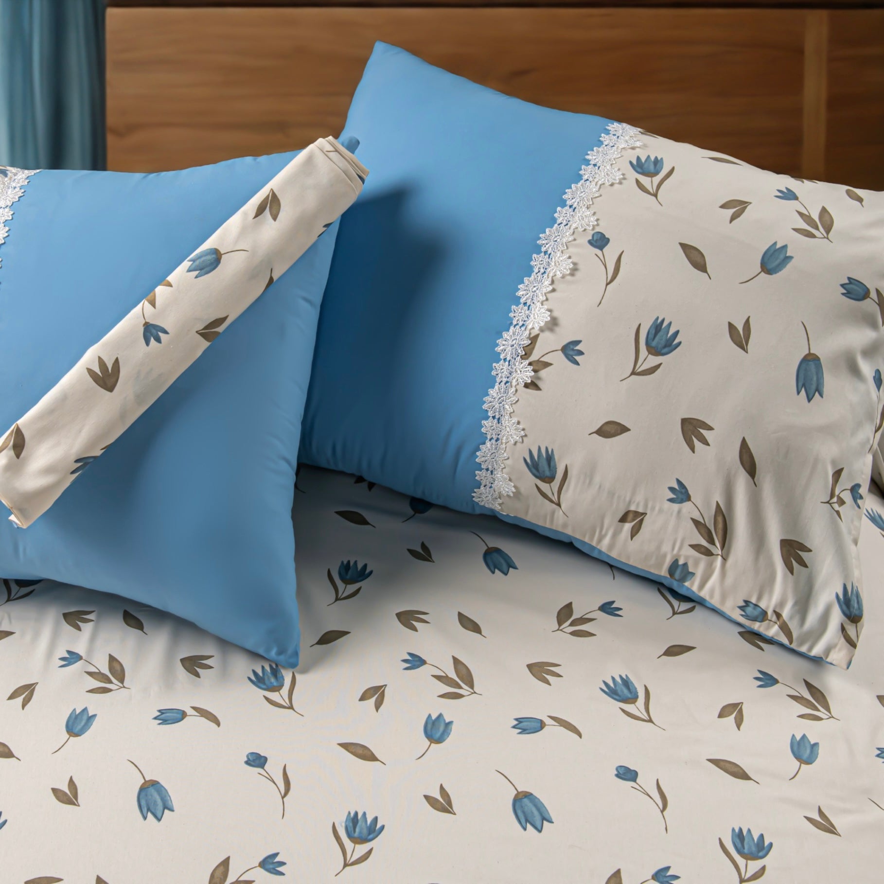 Sky blossom bedsheet