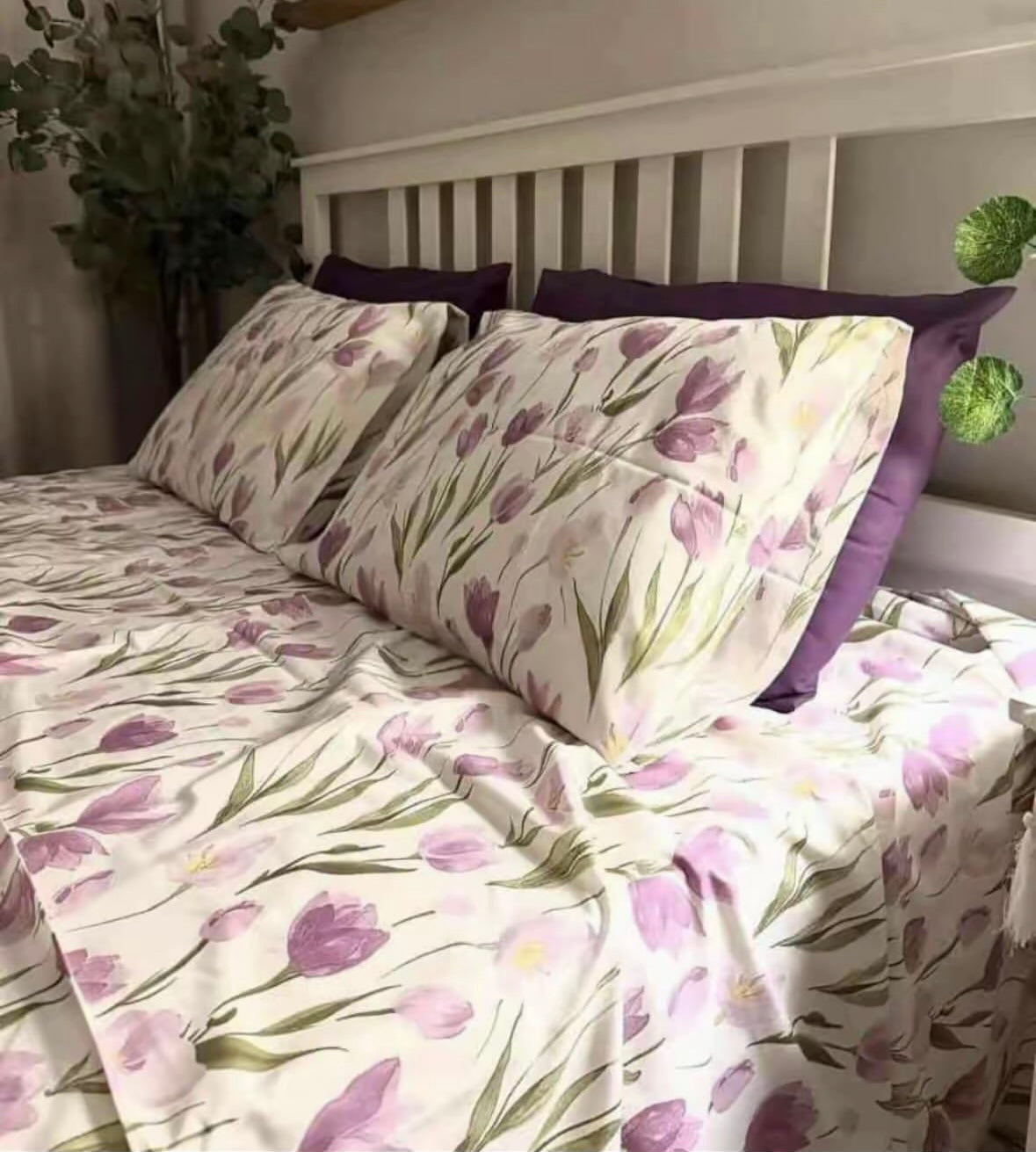 Purple Tulip Bedsheet