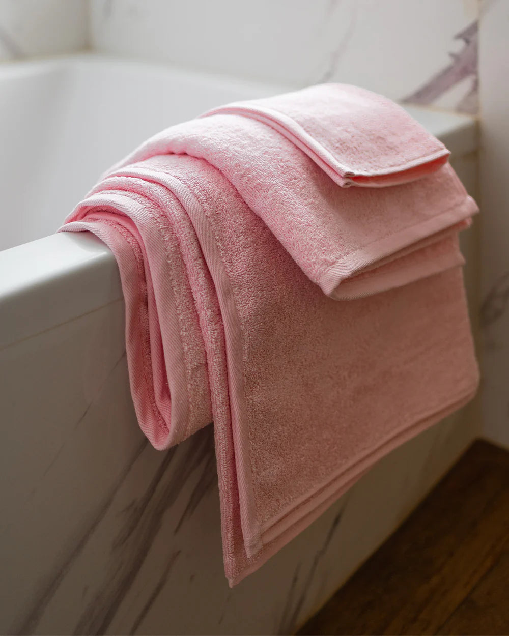 Plain Bathroom Towels 600GSM